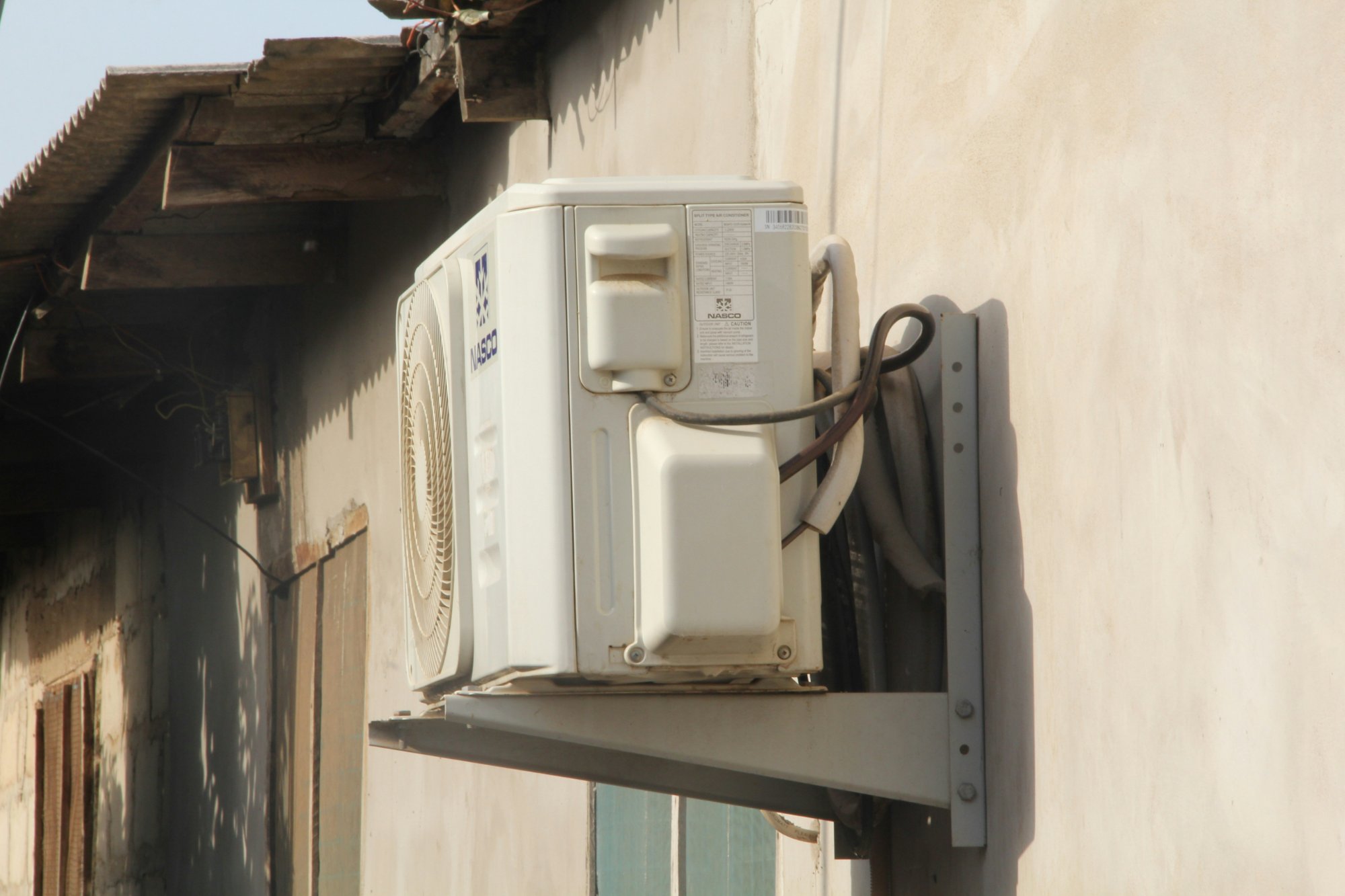 Split AC outdoor unit installation